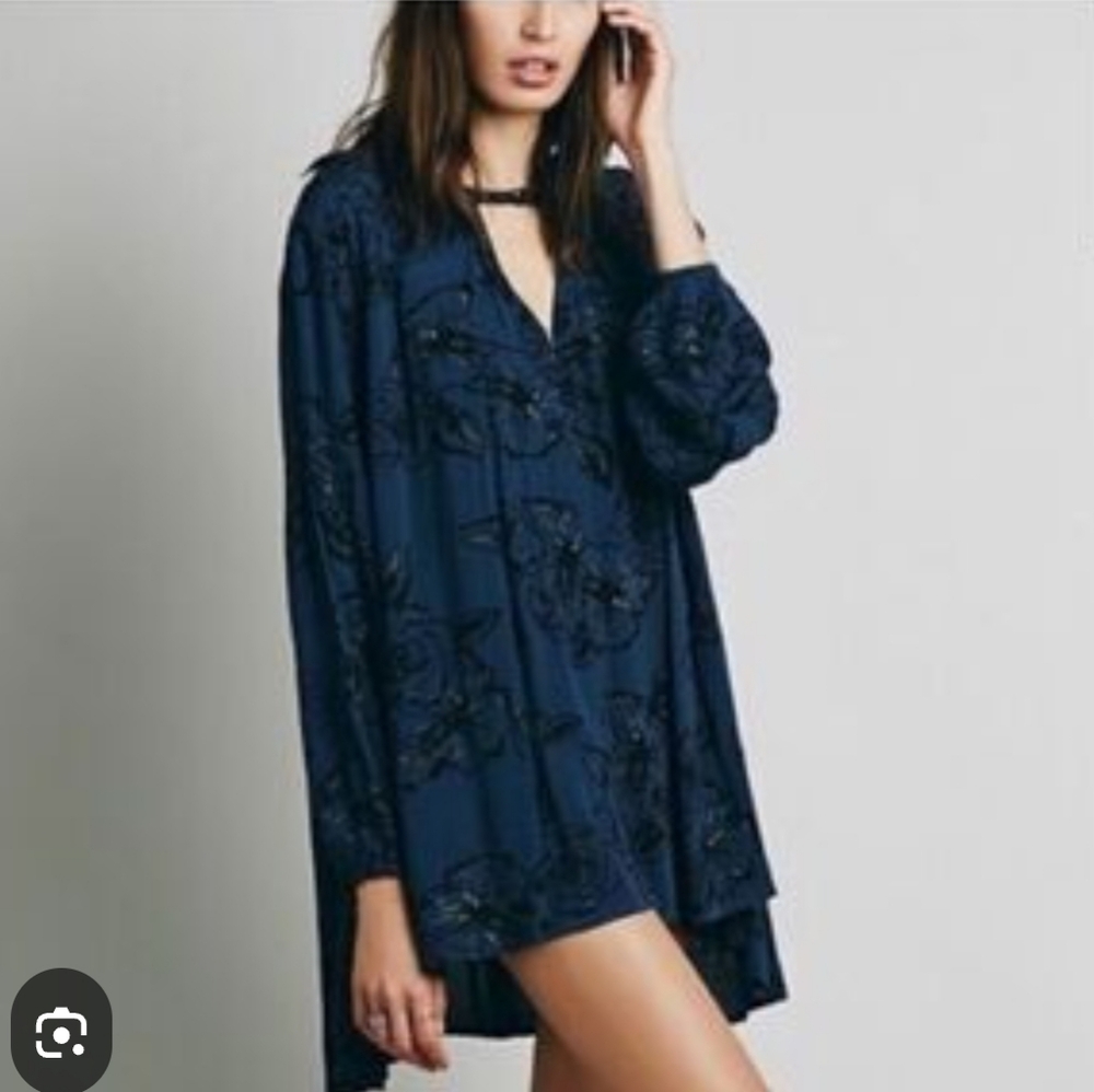 FREE PEOPLE‎ LONG SLEEVE SWING DRESS BLUE BLACK SIZE MEDIUM
